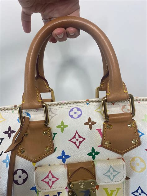 louis vuitton cambia colore|Louis Vuitton.